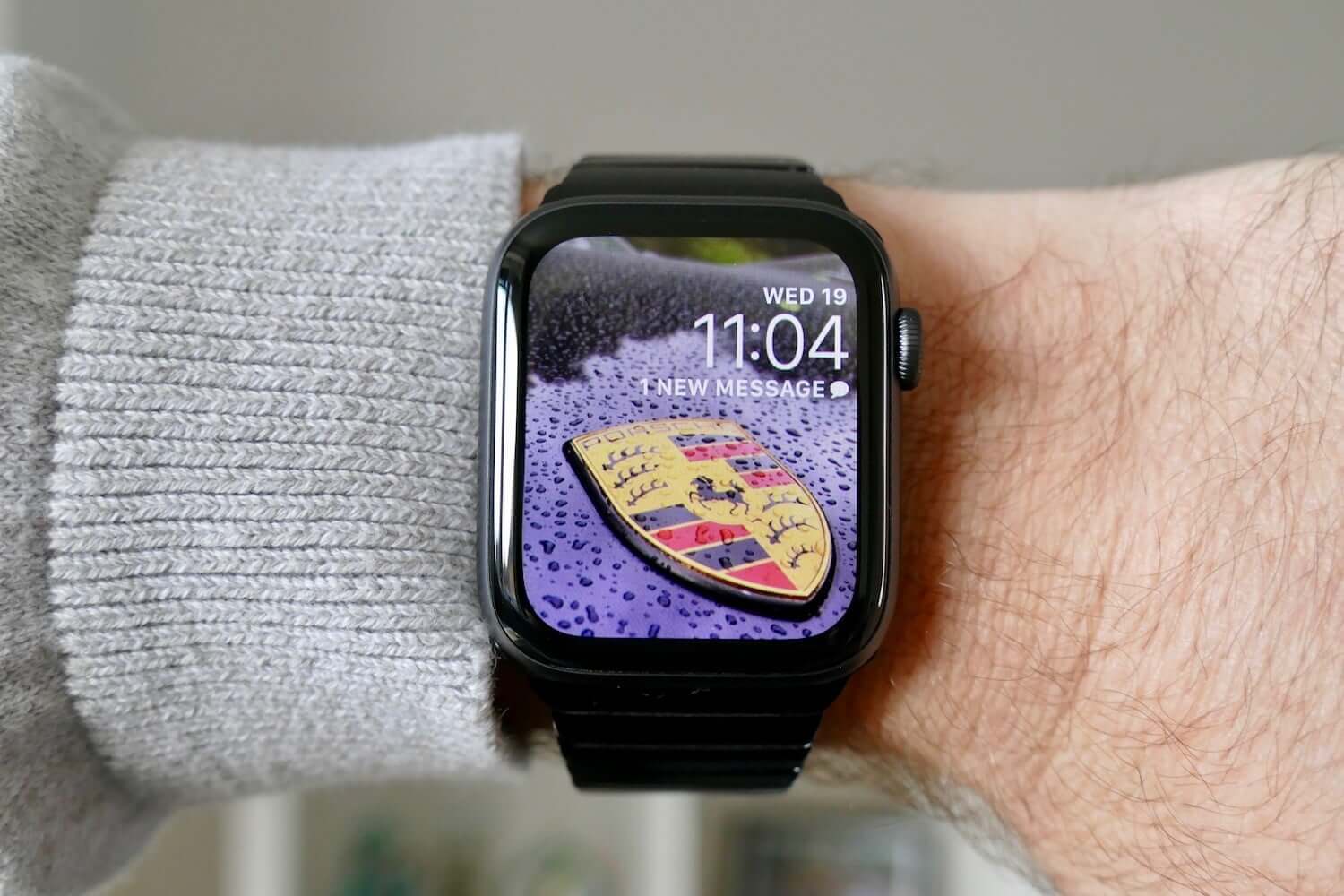 Cách thay đổi hình nền yêu thích trên Apple Watch - Ungdung.Mobi